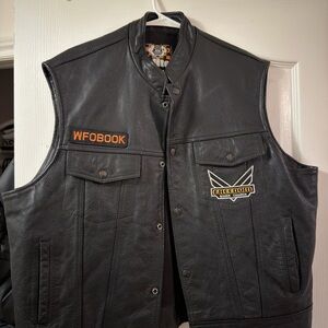 WFOBOOK Black Leather Biker Vest